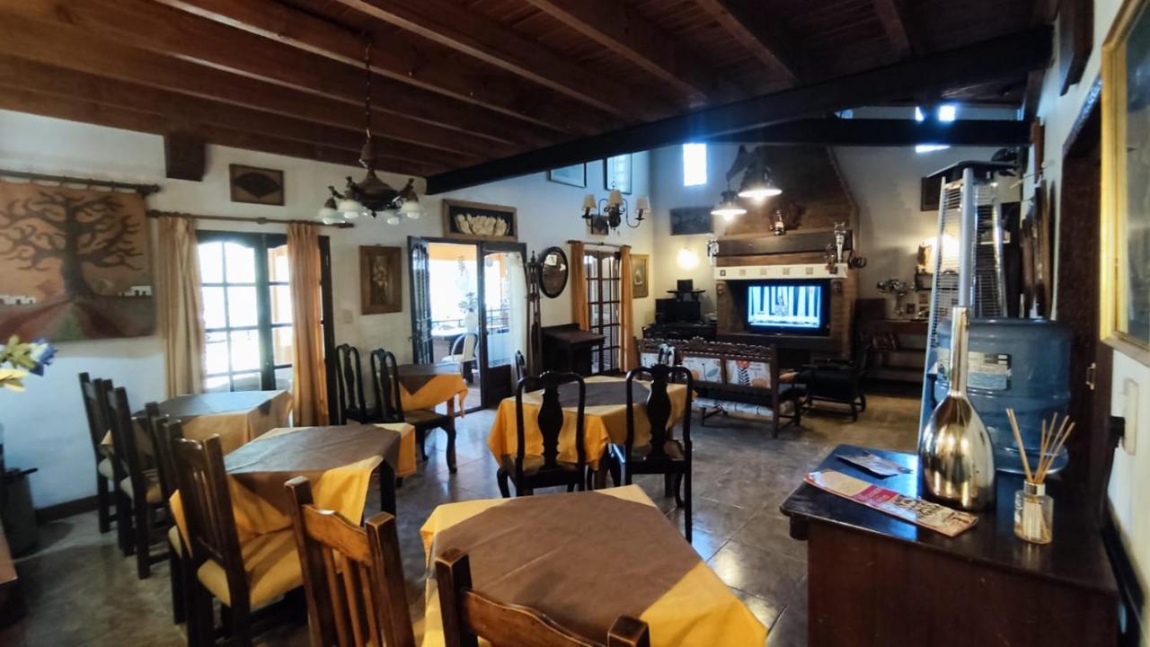 Del Carruaje Inn